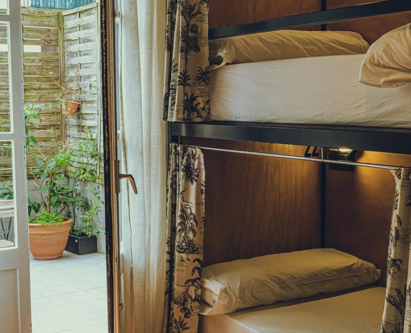 Surfing Etxea - Surf Hostel 圣塞瓦斯蒂安