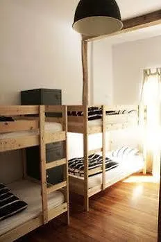 Surfing Etxea - Surf Hostel 圣塞瓦斯蒂安