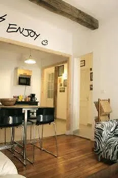 Surfing Etxea - Surf Hostel San Sebastian 0*,